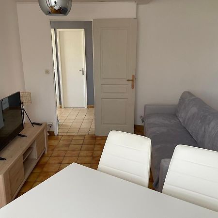 Charmant T2 Au 1Er Dans Residence Avec Parc Arbore Saint-Pierre-le-Moûtier Eksteriør bilde